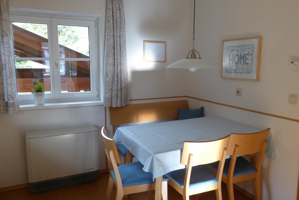 Villa Schnuck - Das Rote Ferienhaus Bad Gastein Εξωτερικό φωτογραφία