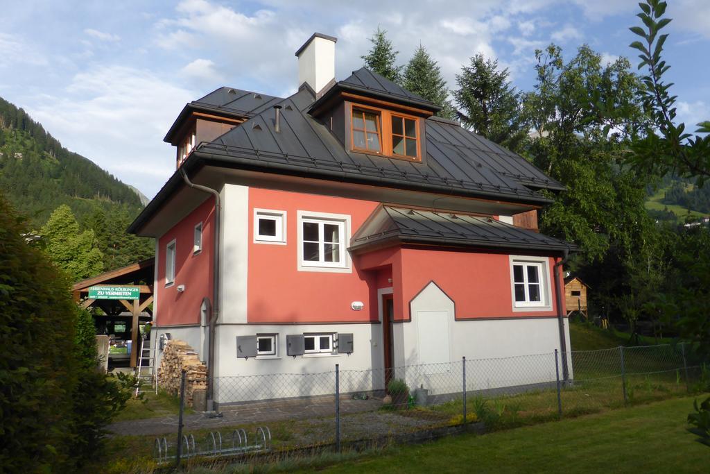 Villa Schnuck - Das Rote Ferienhaus Bad Gastein Εξωτερικό φωτογραφία