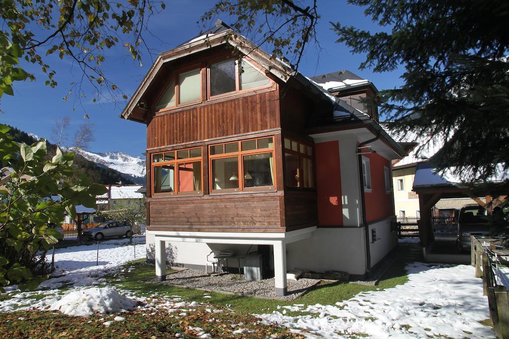 Villa Schnuck - Das Rote Ferienhaus Bad Gastein Εξωτερικό φωτογραφία