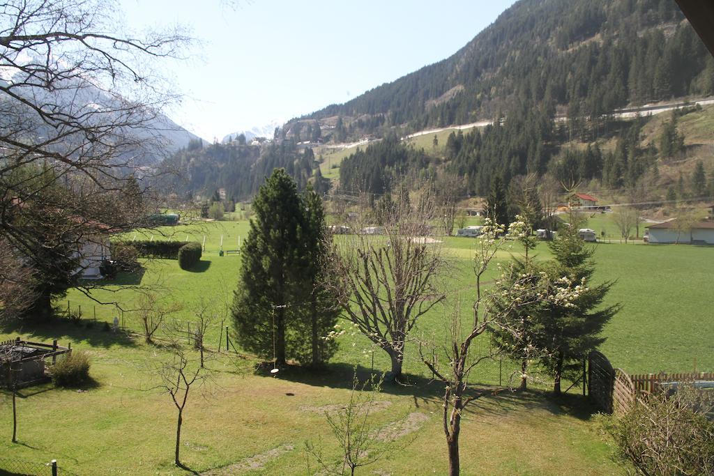 Villa Schnuck - Das Rote Ferienhaus Bad Gastein Εξωτερικό φωτογραφία
